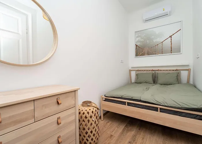 Apartament Ghetto - Gozsdu Court Three Roses