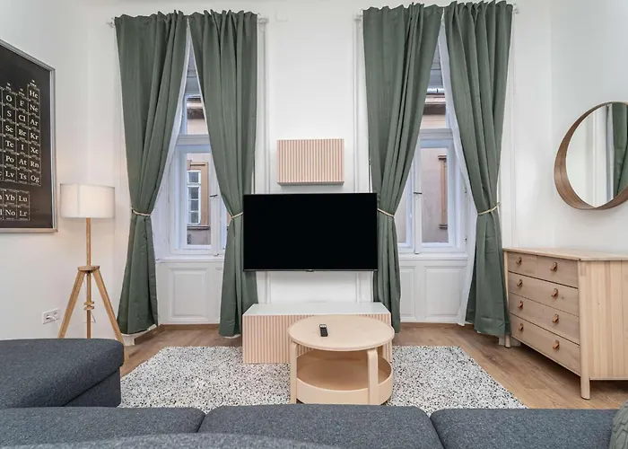 Apartament Ghetto - Gozsdu Court Three Roses Budapesta